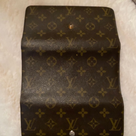 Wallet - Picture 2 of 7